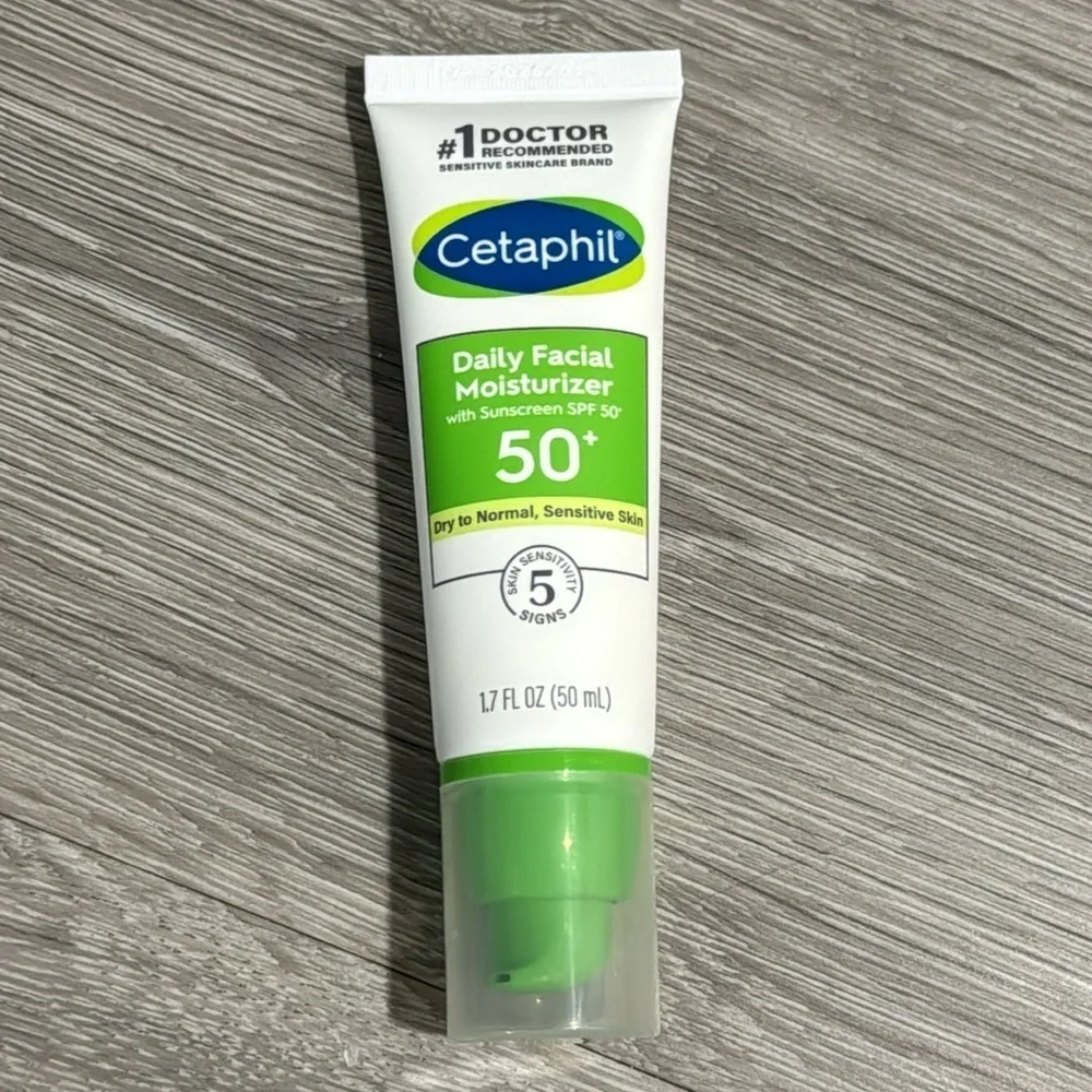 Cetaphil Daily Scrub and Facial Moisturizer SPF 50 Women’s Skincare NEW